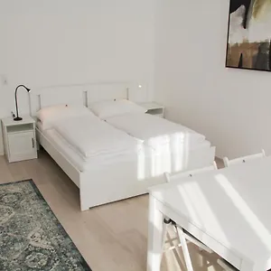 Apartment Vienna4you App 33 Are Welcome, Wien