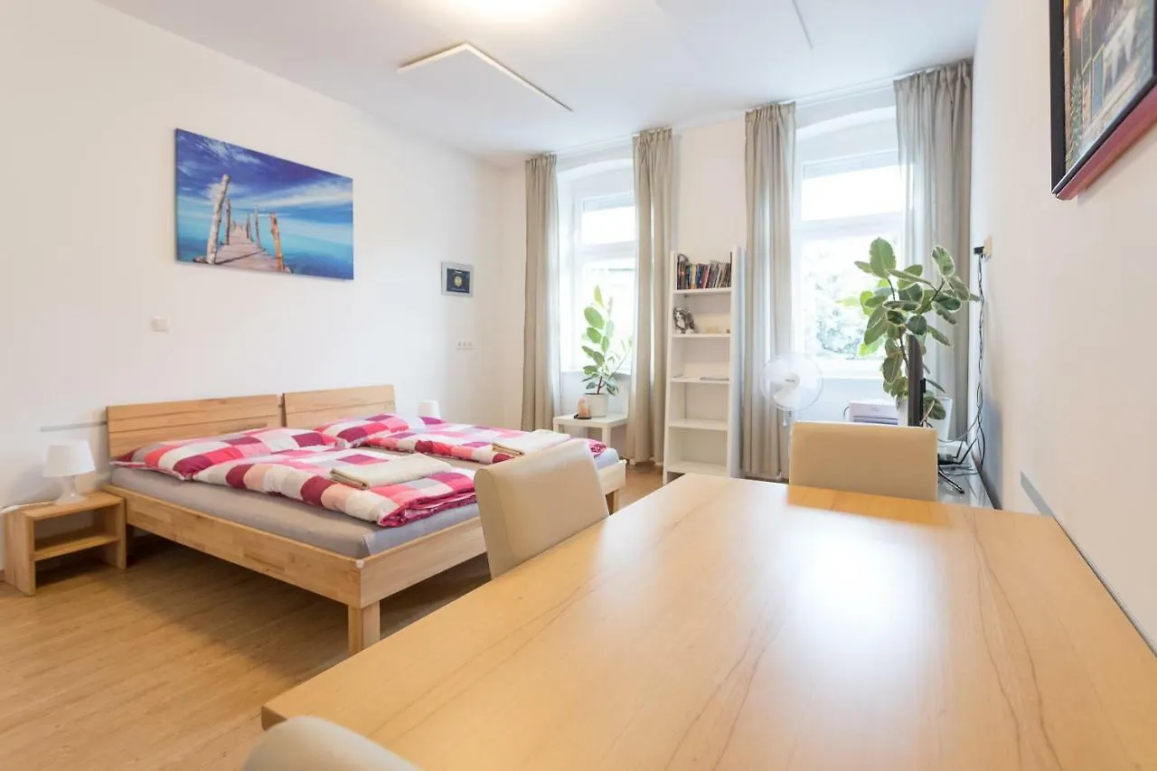 Vienna Smile Apartment Schoenbrunn 0*,  Austria